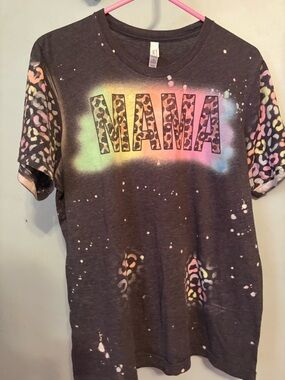 Junior Small/medium MAMA' Leopard Graphic Tee - Neon Accent